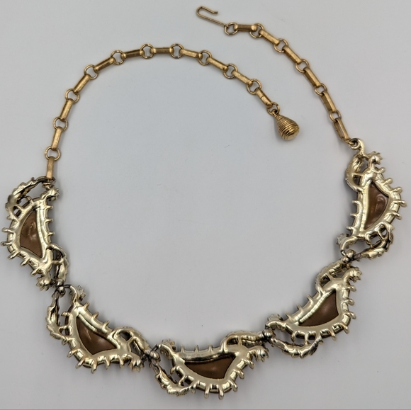 Coro Necklace Vintage Gold Tone Brown Cabochons Faux Pearl Hook Clasp Signed - Picture 7 of 10